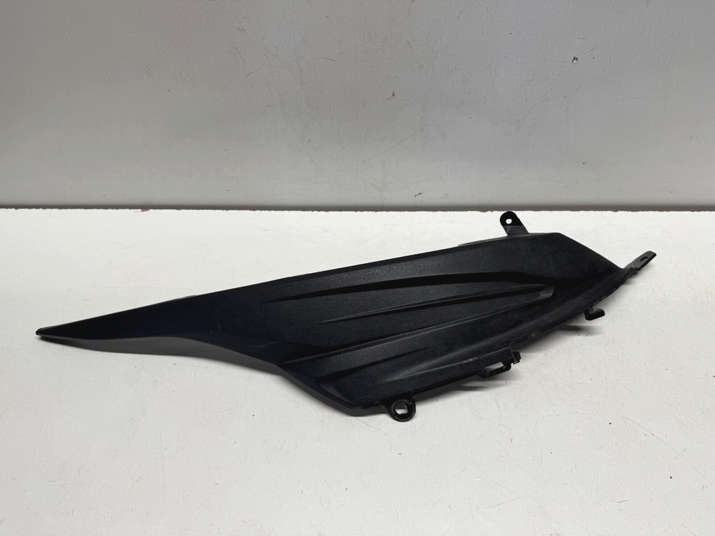 Right Lower Frame Cover Fairing Suzuki Address 110 UK110 2021
