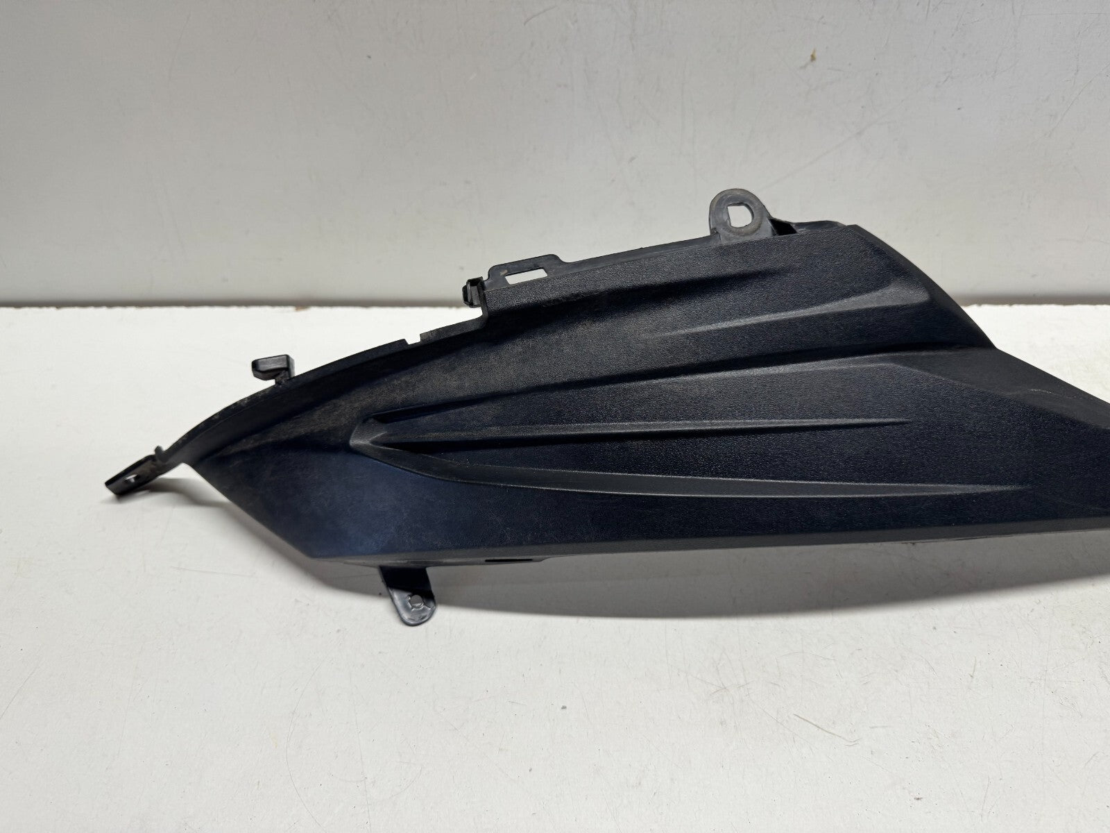 Right Lower Frame Cover Fairing Suzuki Address 110 UK110 2021