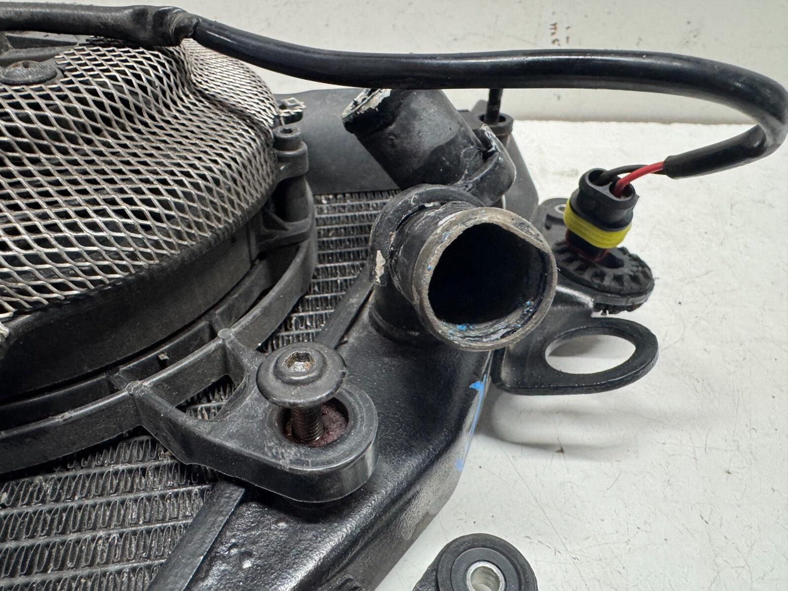 Right Radiator + Fan Ducati 1200 Diavel 2011 (2011 - 2014)