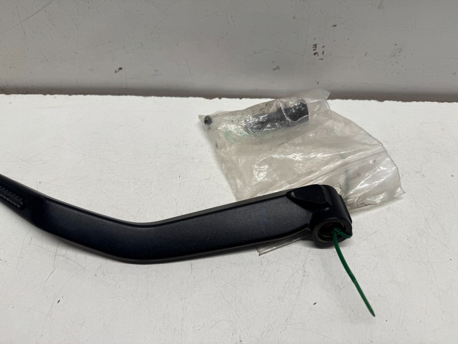 Rear Right Foot Peg Footrest Ducati 1200 Diavel 2011 (2011 - 2014)