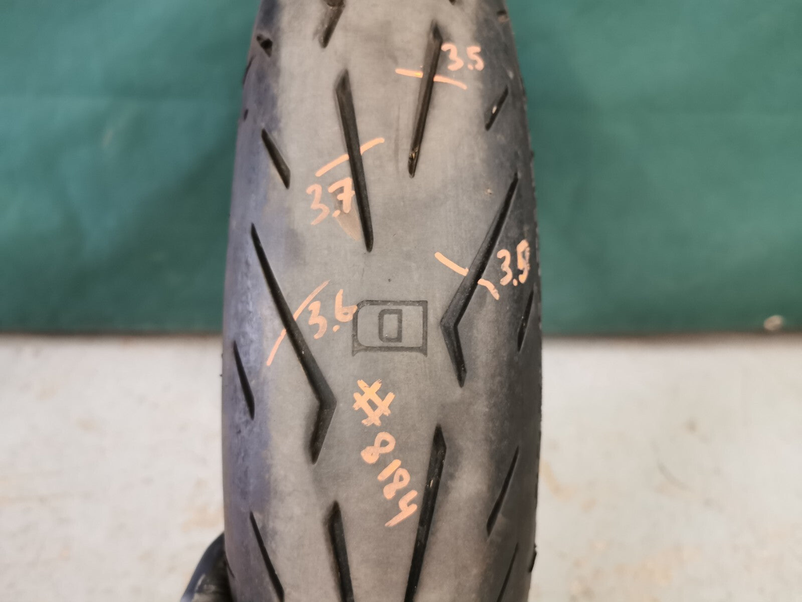 Front Motorcycle Tyre Pirelli DIablo Rosso Corsa 2 120/70 ZR17 58W #8184
