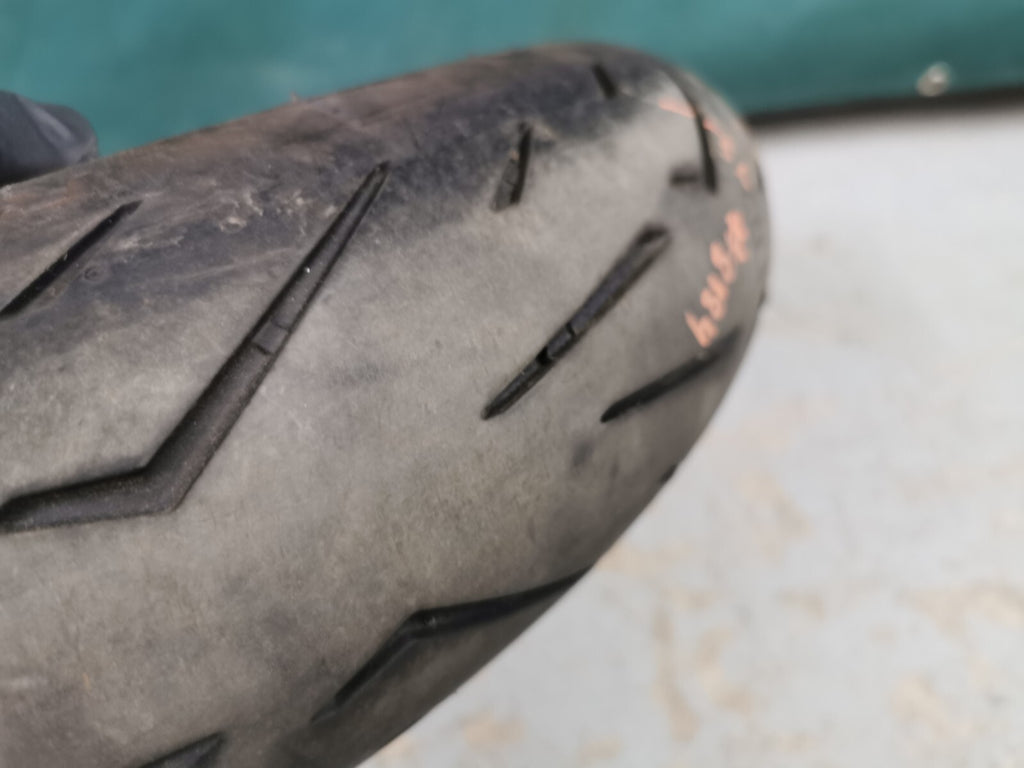 Front Motorcycle Tyre Pirelli DIablo Rosso Corsa 2 120/70 ZR17 58W #8184