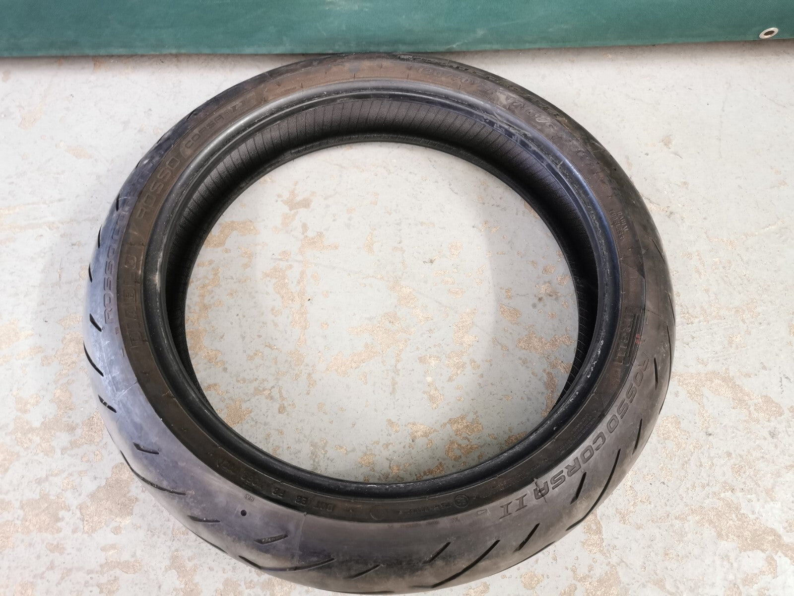 Front Motorcycle Tyre Pirelli DIablo Rosso Corsa 2 120/70 ZR17 58W #8184