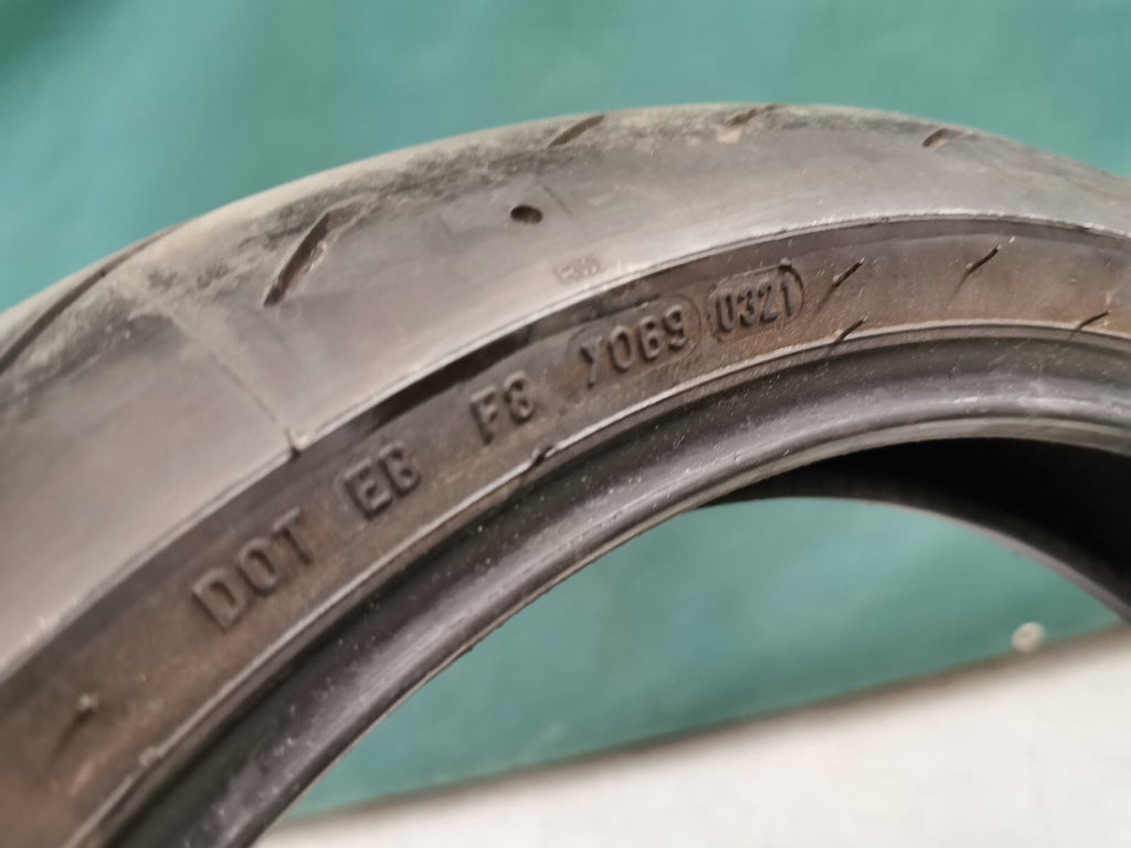 Front Motorcycle Tyre Pirelli DIablo Rosso Corsa 2 120/70 ZR17 58W #8184