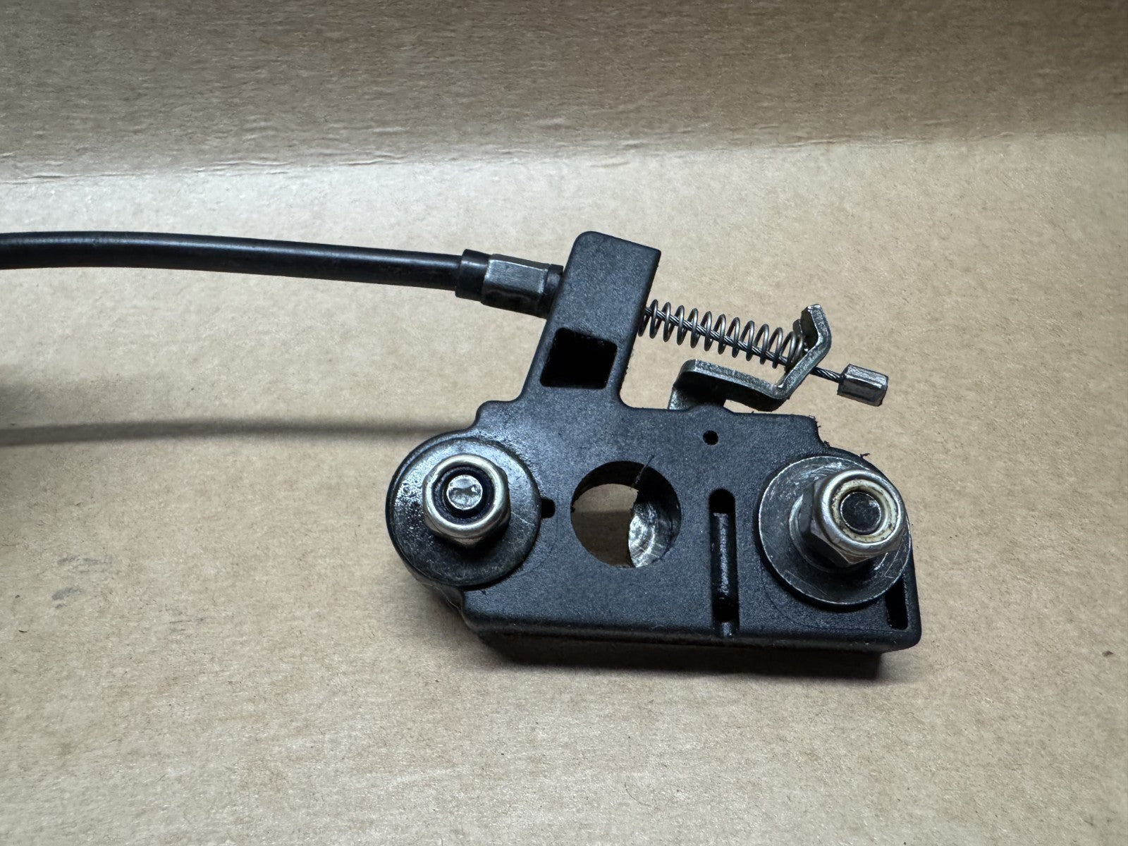 Aprilia Caponord ETV 1000 2001 - 2007 Seat Lock Latch Release Cable