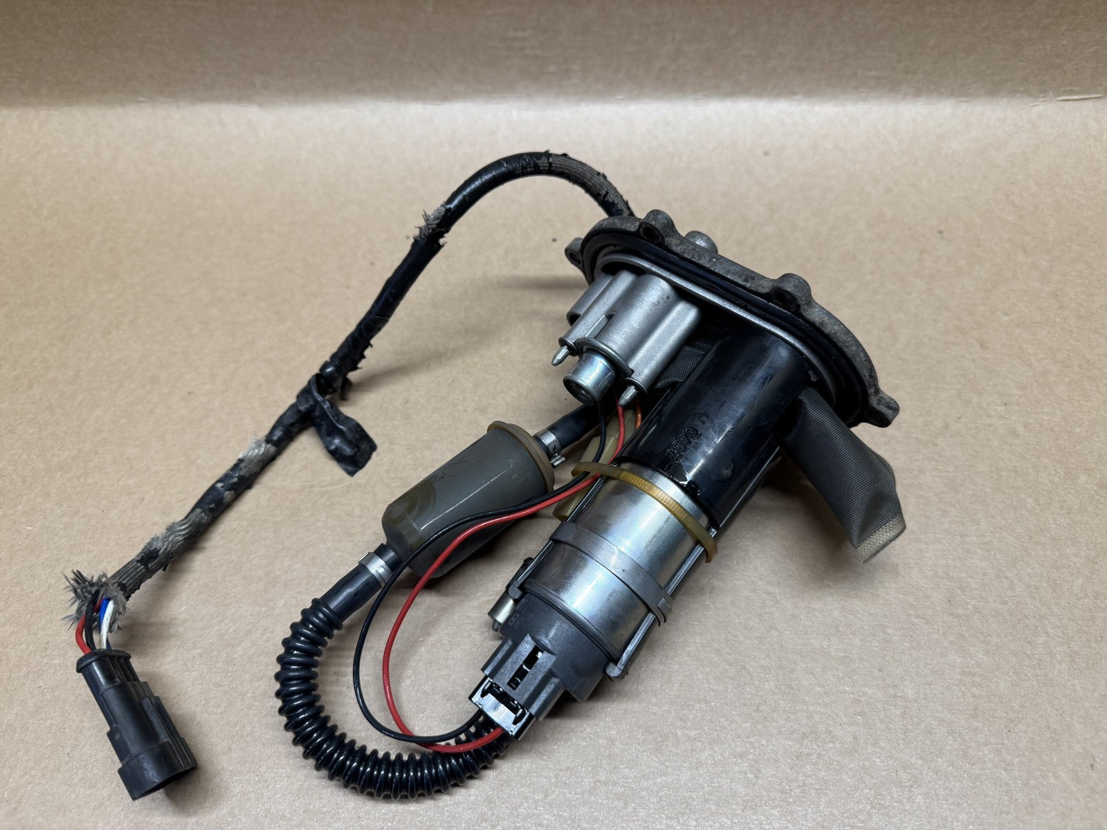 Ducati Hypermotard 1100 S 2007 Fuel Pump