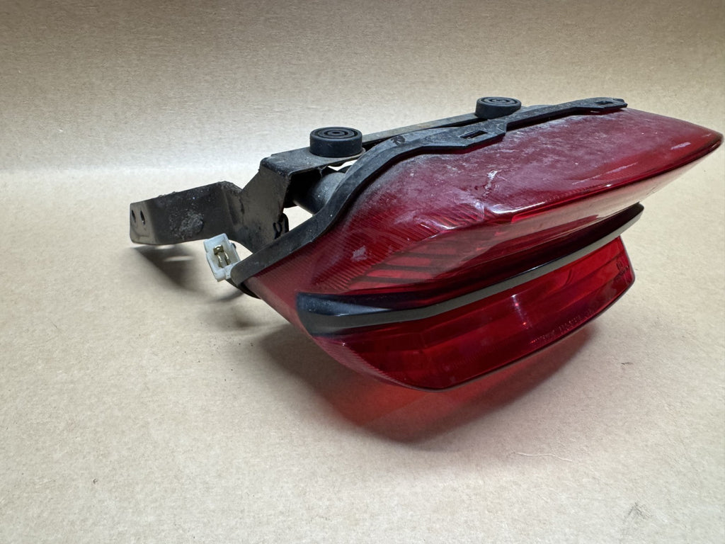 Yamaha XJR 1300 2005 (2000 - 2006 Rear Brake Light & Bracket