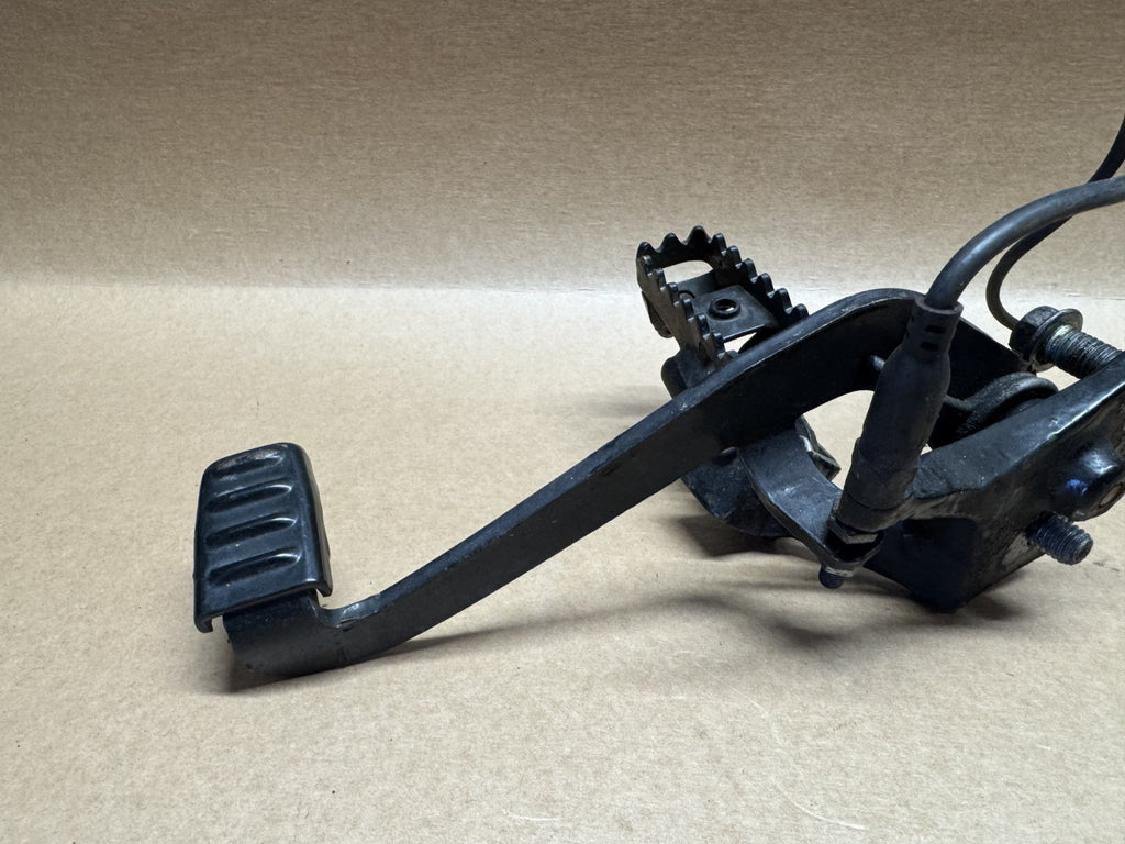 Aprilia Caponord ETV 1000 2001 - 2007 Right Foot Peg + Brake Pedal