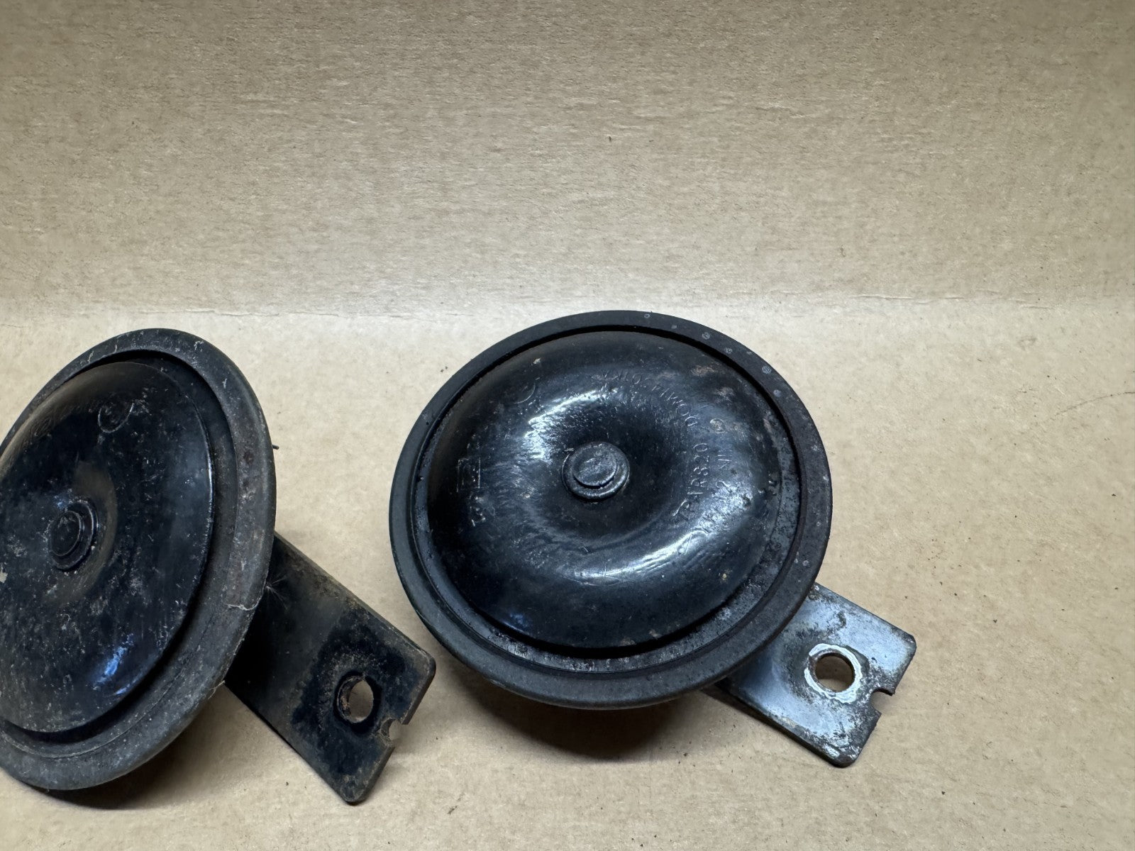 Yamaha XJR 1300 2005 (2000 - 2006) Horn x2
