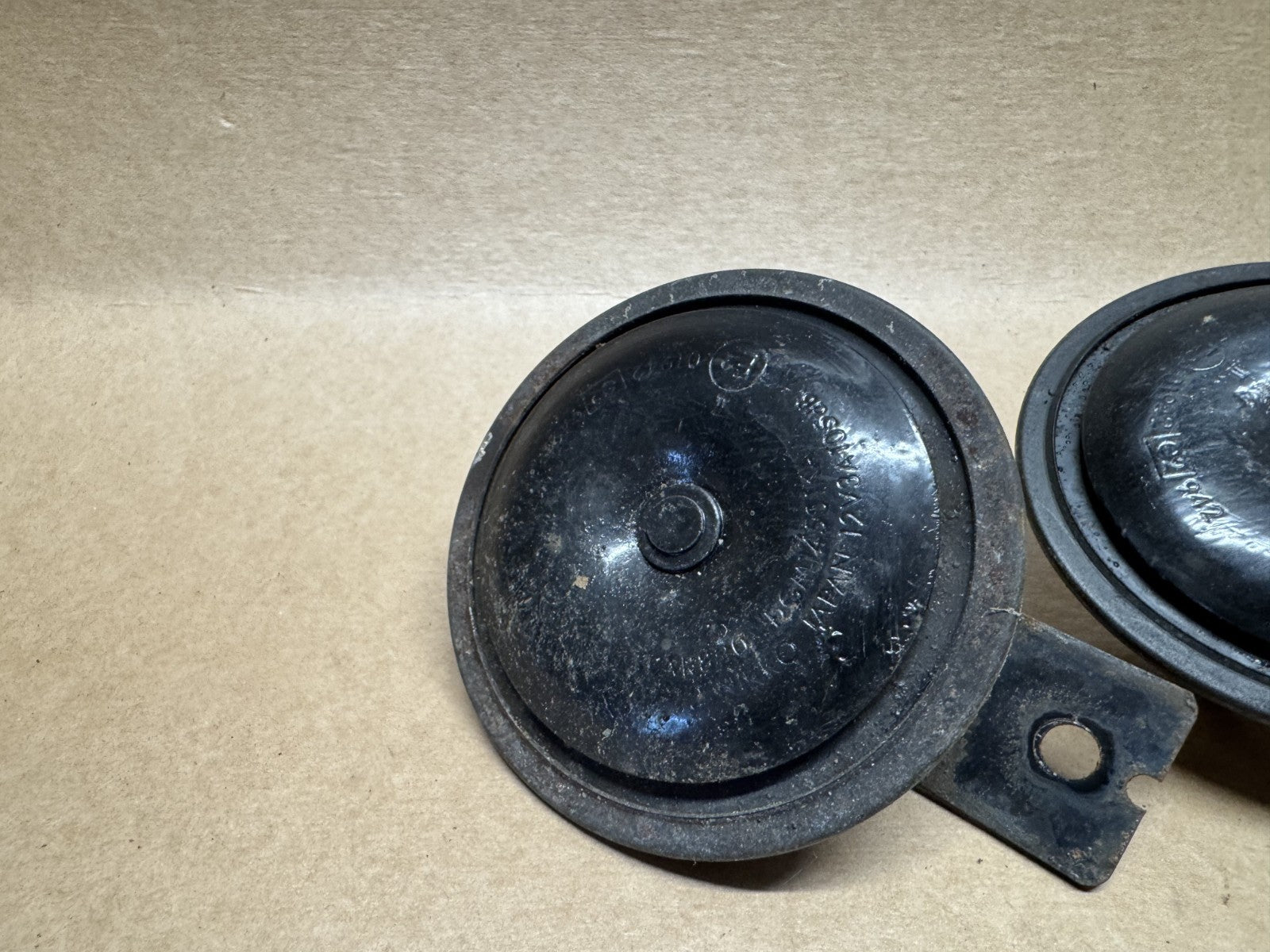 Yamaha XJR 1300 2005 (2000 - 2006) Horn x2