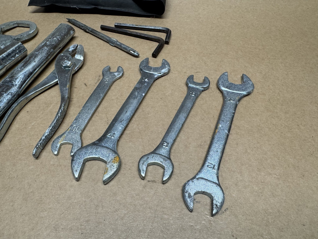 Yamaha XJR 1300 2005 (2000 - 2006) Tool Kit