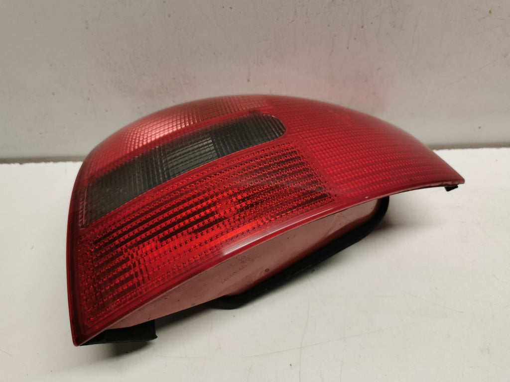 Audi A6 Rear Tail Light Right Drivers O/S Halogen Lamp 2003 MK2 4B OEM 4B5945096