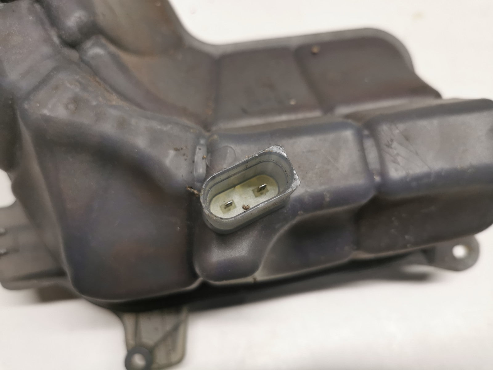 Audi A6 C5 Coolant Expansion Tank Coolant Tank 8E0121403D
