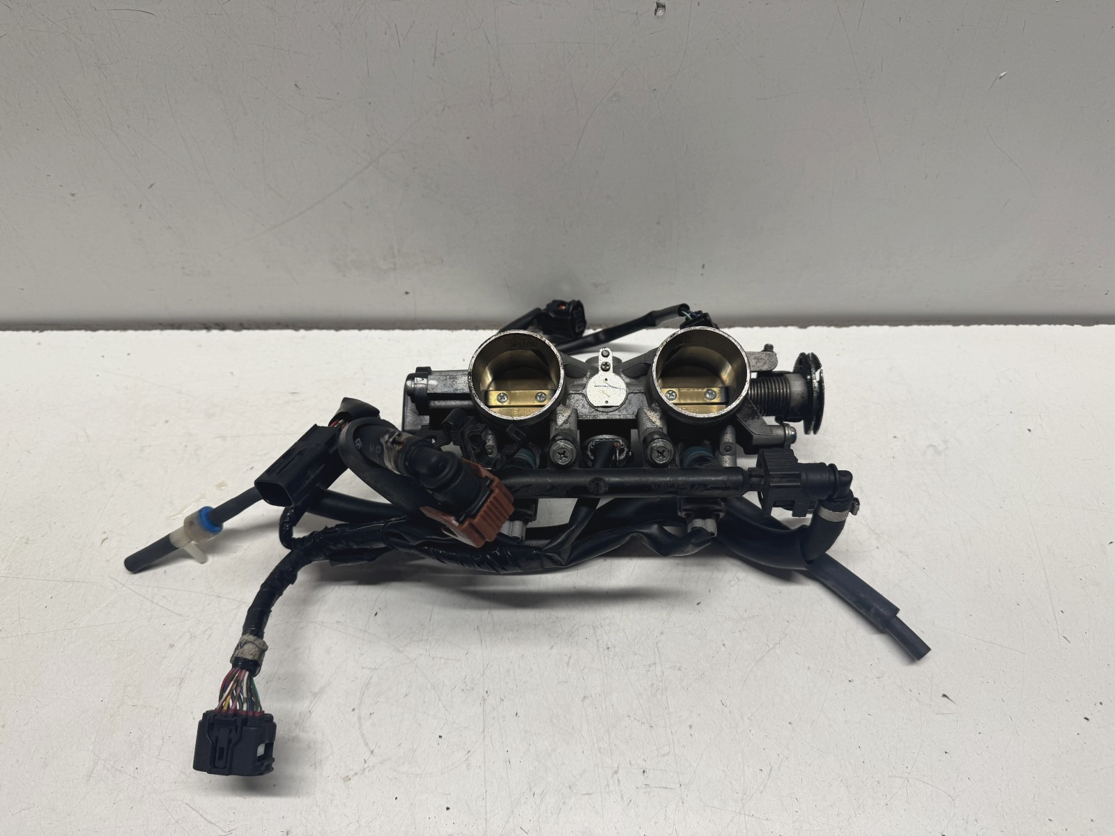 Yamaha MT-07 2016 Throttle Bodies with Wiring Loom