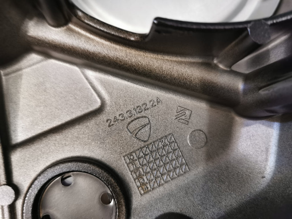 Engine Clutch Cover Ducati 1200 Diavel 2011 (Multistrada)