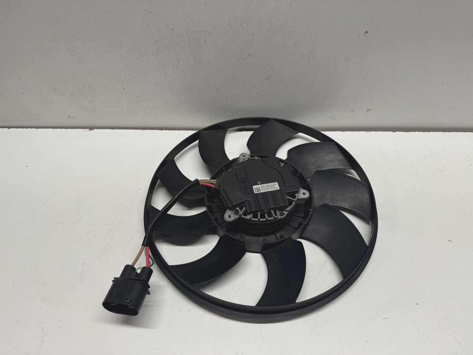 AUDI A4 B9 S4 RADIATOR COOLING FAN MOTOR 8W0959455B