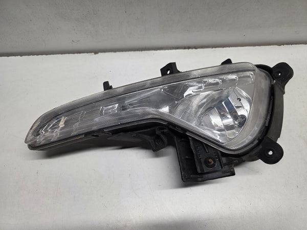 10-16 KIA SPORTAGE MK3 PASSENGER NEAR SIDE FRONT BUMPER FOG LIGHT 922013w200