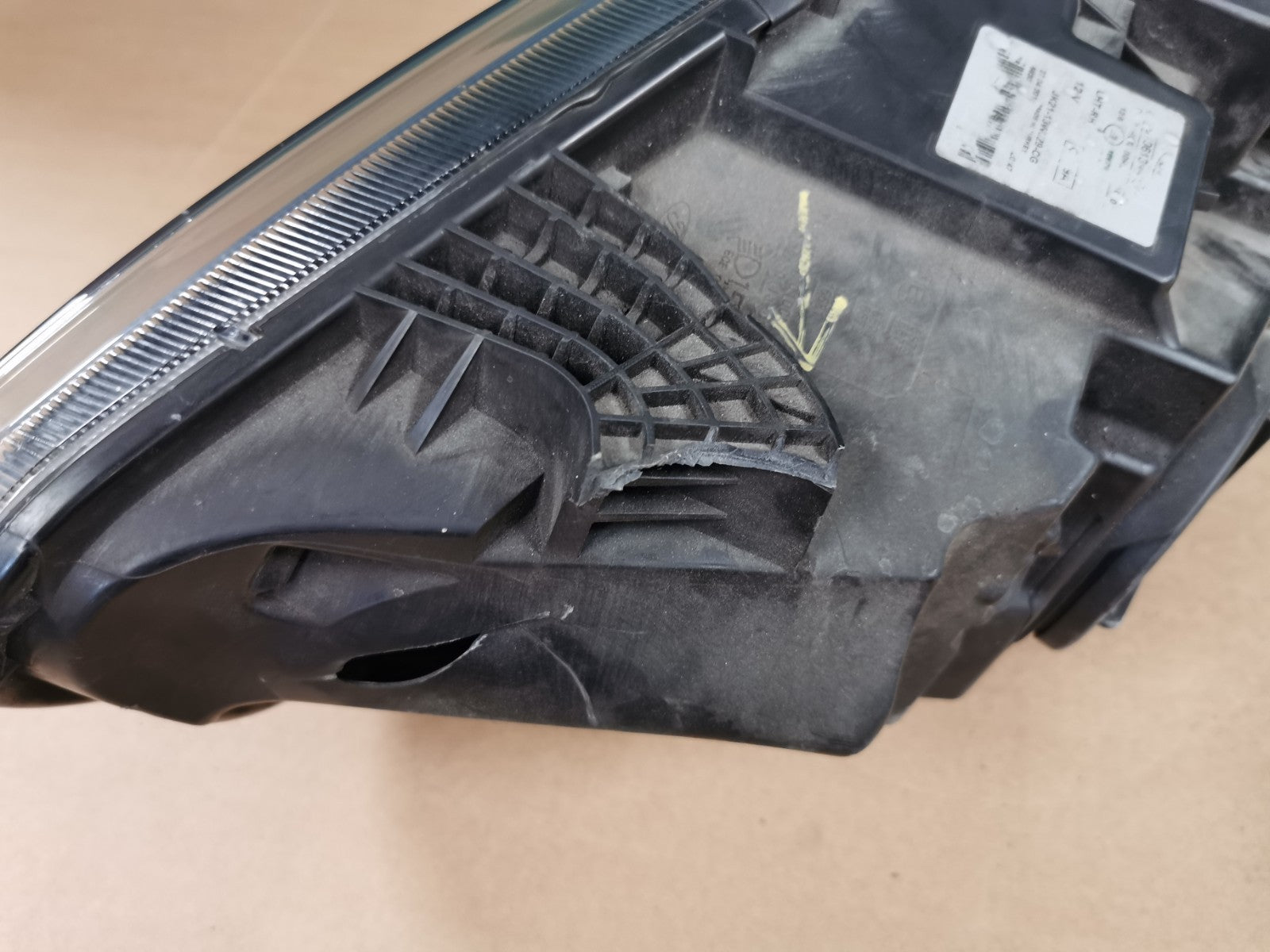 OEM Ford Tourneo Custom 2018 Headlight Headlamp Right Drivers (please read)