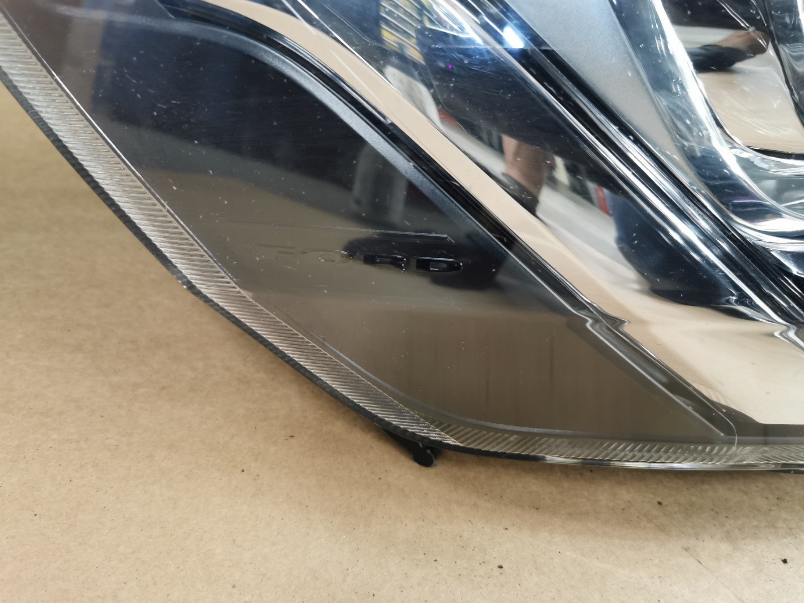 OEM Ford Tourneo Custom 2018 Headlight Headlamp Right Drivers (please read)