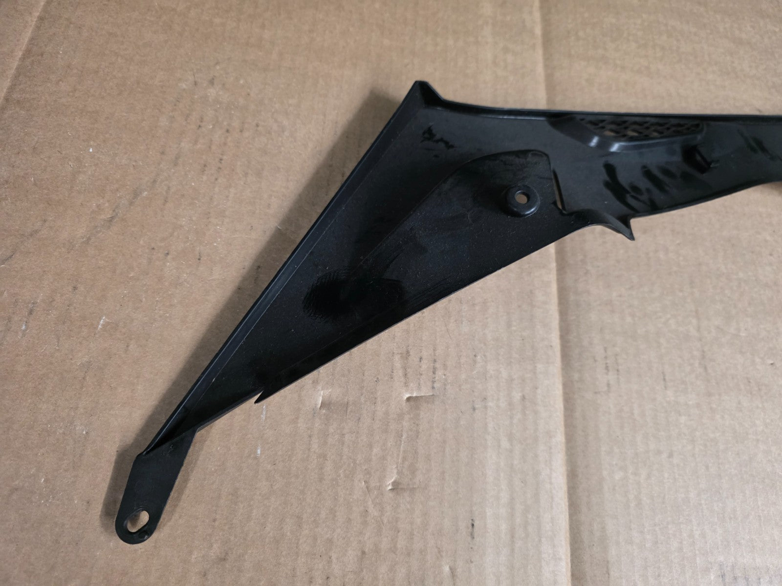 2010 BMW S1000RR - OEM Right Tank Infill Cover 7715926