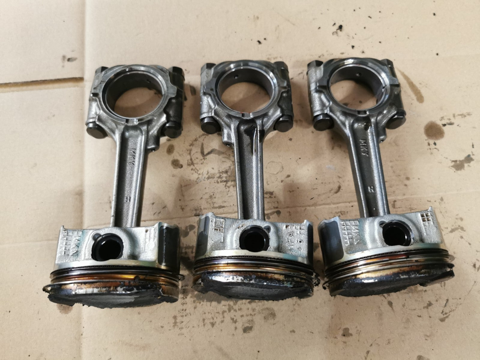 3x Piston Connecting Rod (Conrod) Assembly Honda CBR 650R 2019