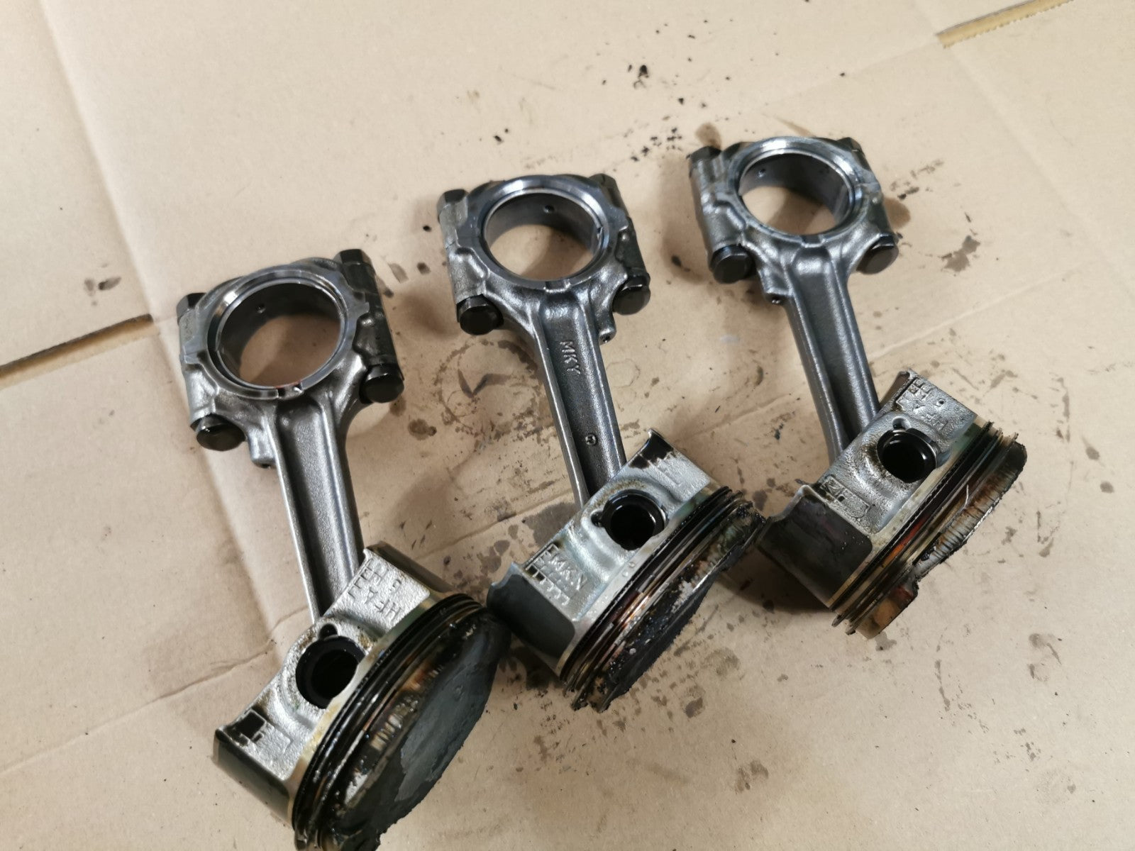 3x Piston Connecting Rod (Conrod) Assembly Honda CBR 650R 2019