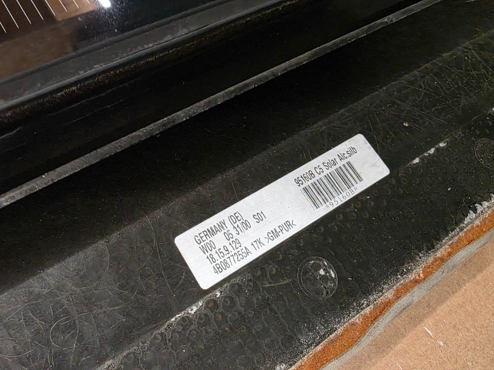 Audi A6 S6 C5 Avant - WEBASTO Sunroof Solar Panel 4B9 877 041  (please read)