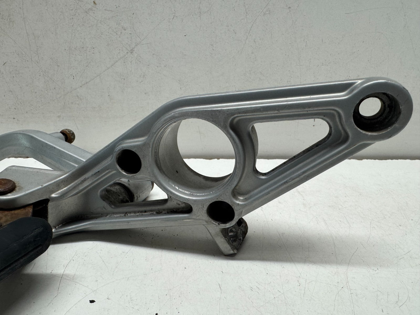 Front Left Footrest Assembly BMW R1150GS 2001