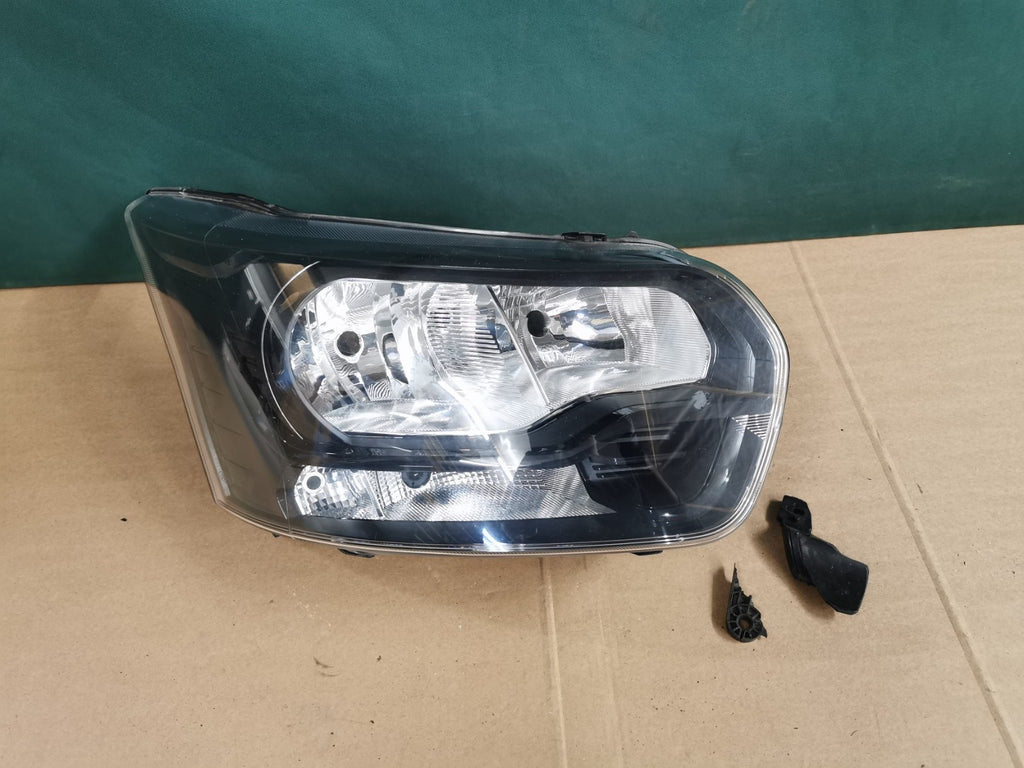 FORD TRANSIT O/S RIGHT DRIVER SIDE HEADLIGHT 2018-2024 GK31-13W029-AB