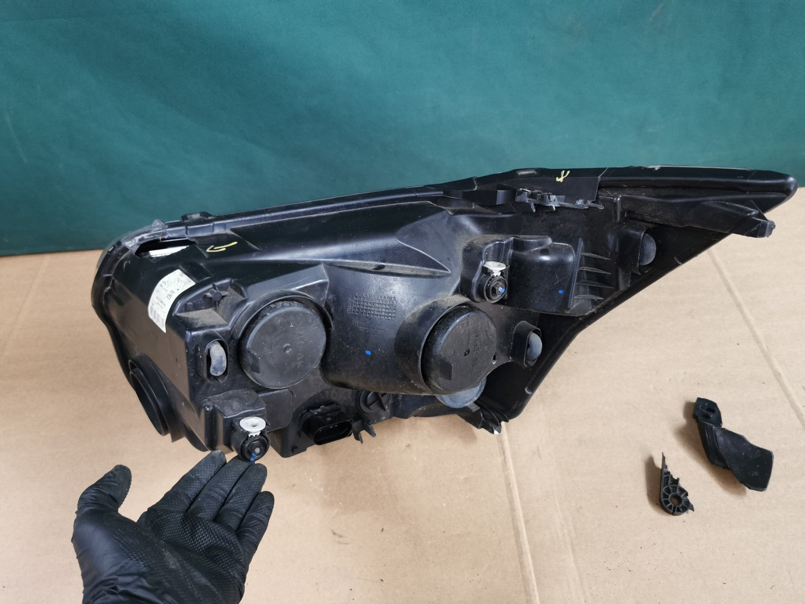 FORD TRANSIT O/S RIGHT DRIVER SIDE HEADLIGHT 2018-2024 GK31-13W029-AB