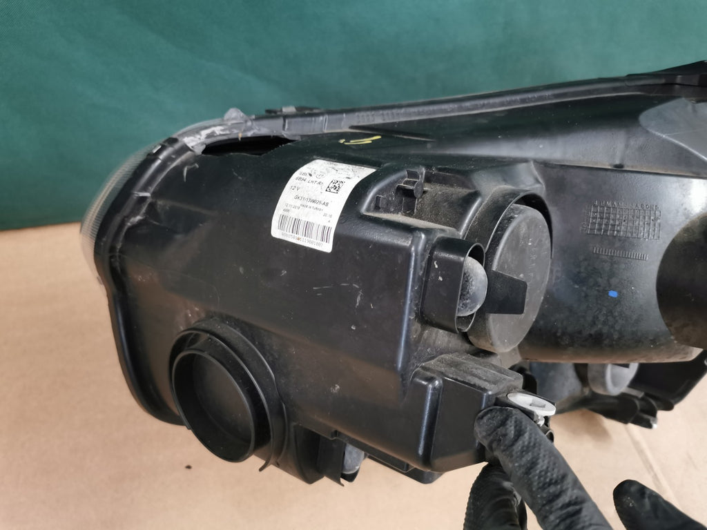 FORD TRANSIT O/S RIGHT DRIVER SIDE HEADLIGHT 2018-2024 GK31-13W029-AB