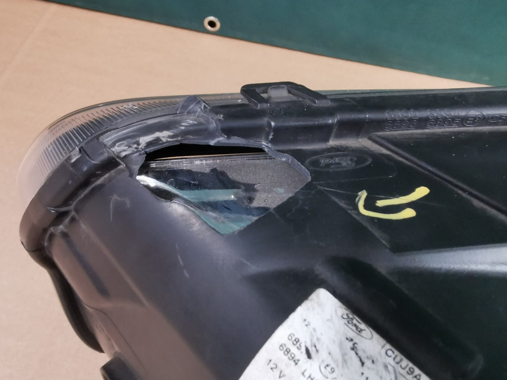 FORD TRANSIT O/S RIGHT DRIVER SIDE HEADLIGHT 2018-2024 GK31-13W029-AB