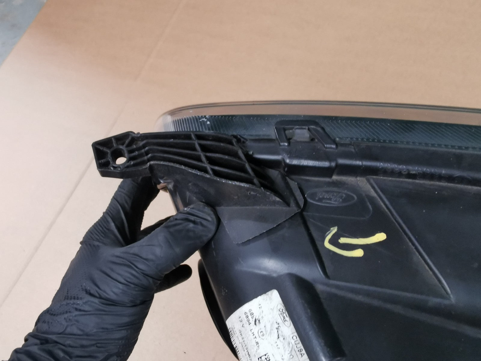 FORD TRANSIT O/S RIGHT DRIVER SIDE HEADLIGHT 2018-2024 GK31-13W029-AB