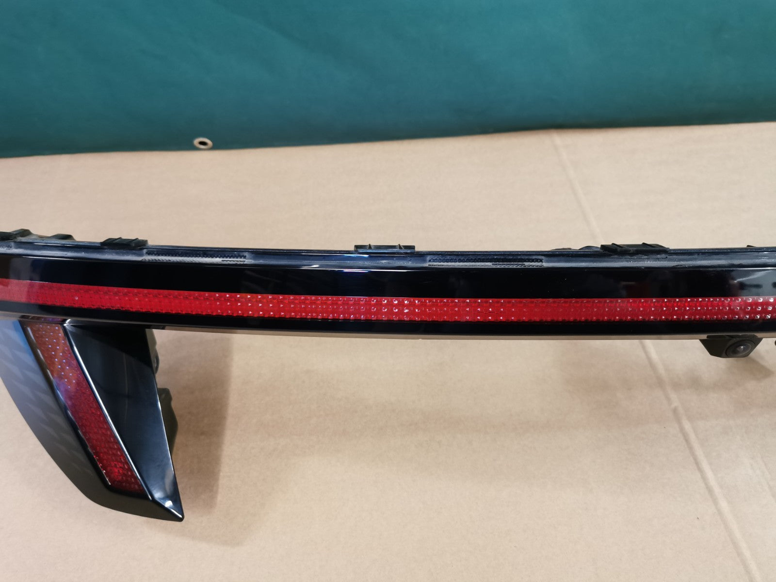 HYUNDAI TUCSON NX4 TAILGATE BOOT LED LIGHT TAIL LIGHT 92403-N71 2020-2023