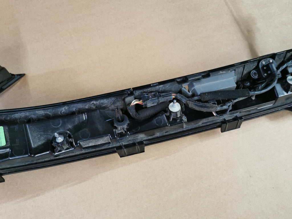 HYUNDAI TUCSON NX4 TAILGATE BOOT LED LIGHT TAIL LIGHT 92403-N71 2020-2023