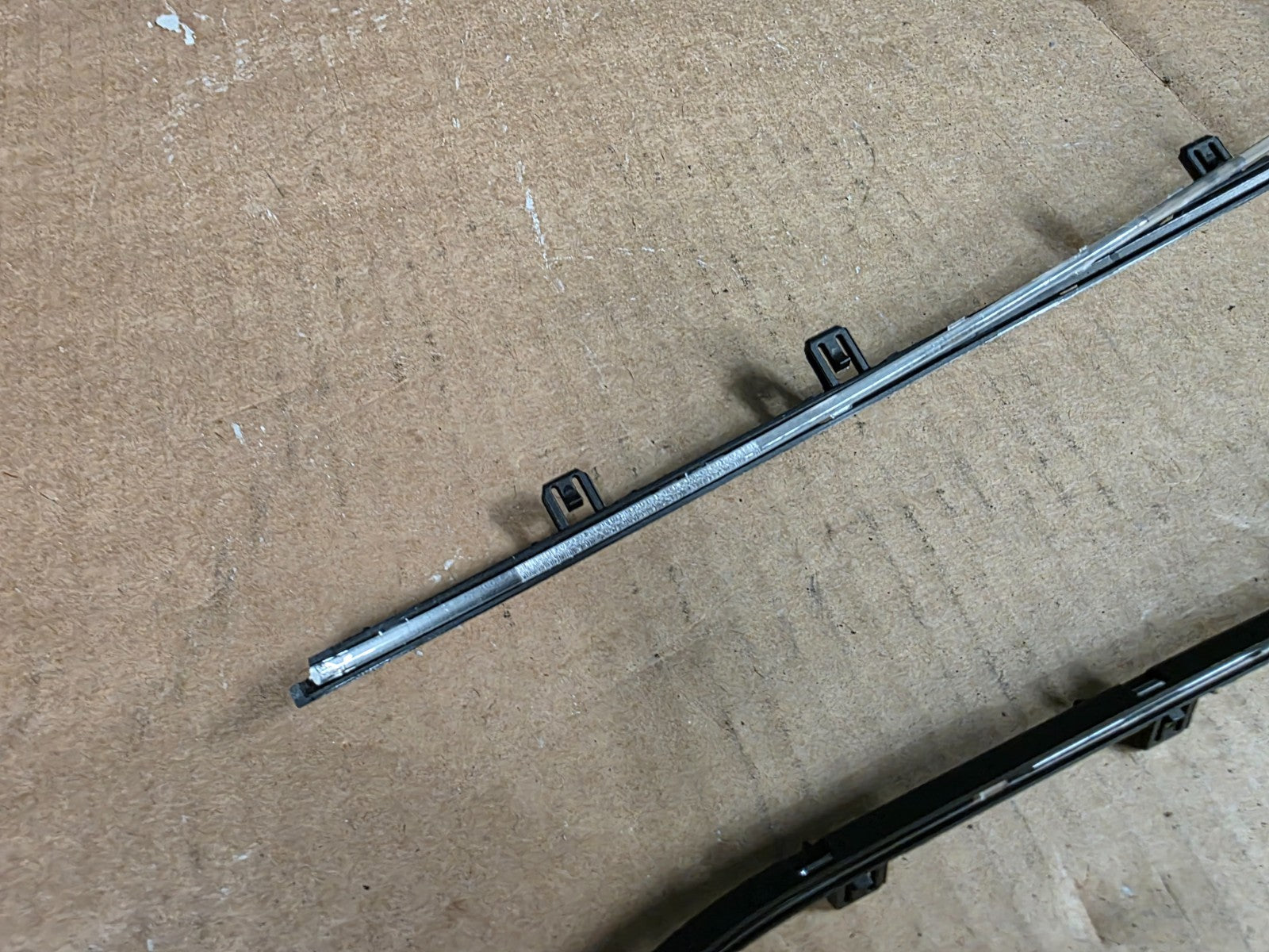 AUDI A4 B9 CENTRE CONSOLE LED 8W0947095 8W0947096