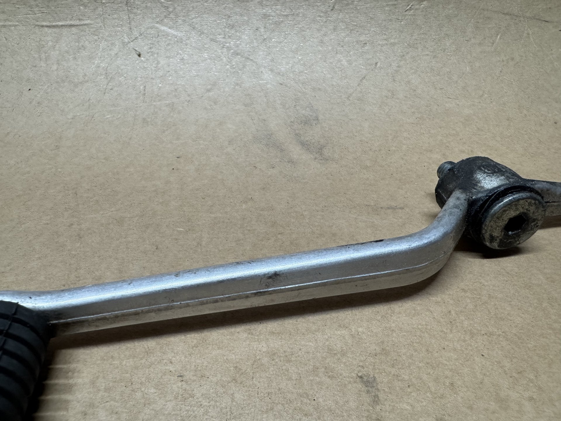 Yamaha YZF-R1 14B 2009-2014 Gear Lever / Shifter Genuine OEM