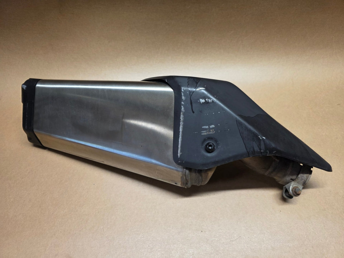 Kawasaki Ninja H2 SX 2018-2021 OEM Exhaust Silencer / Can Genuine OEM KHI K 672