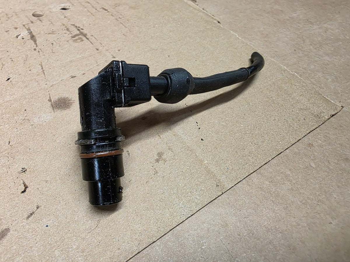 Aprilia Caponord ETV 1000 2004-2007 Crankshaft position sensor AP8124865