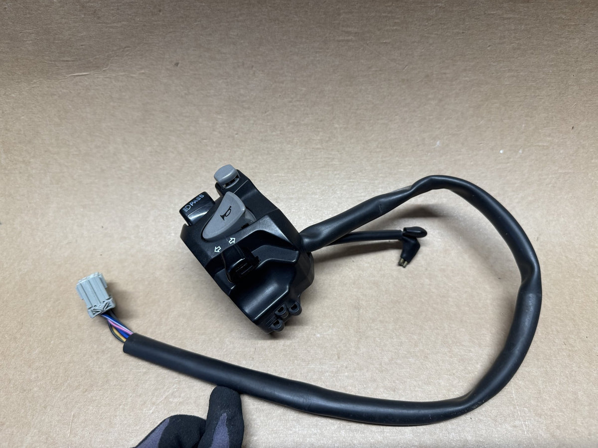 HONDA NC 750 S 2016-2020 Left Switchgear 35200-MKA-D81