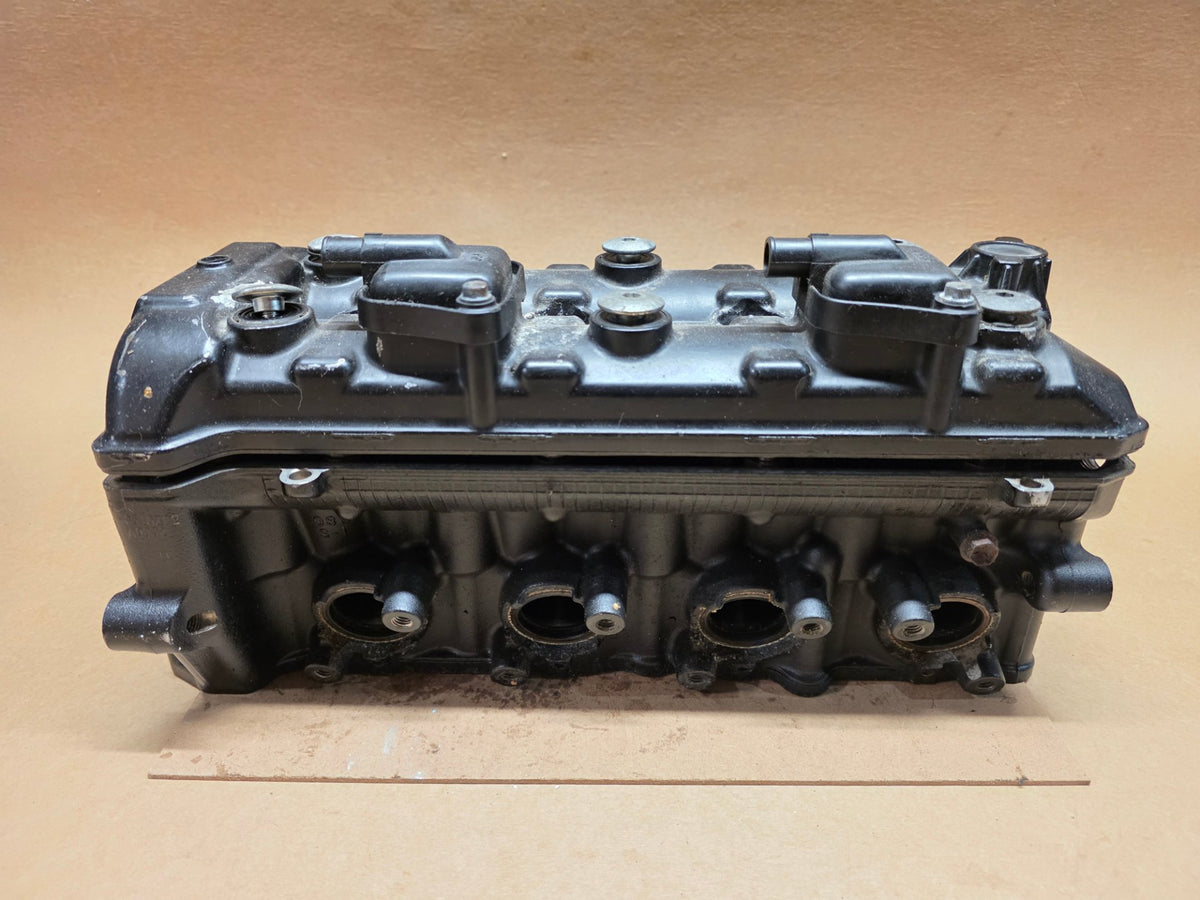 Suzuki GSX-S 750 2015-2016 Cylinder Head & Camshafts 11100-08J00