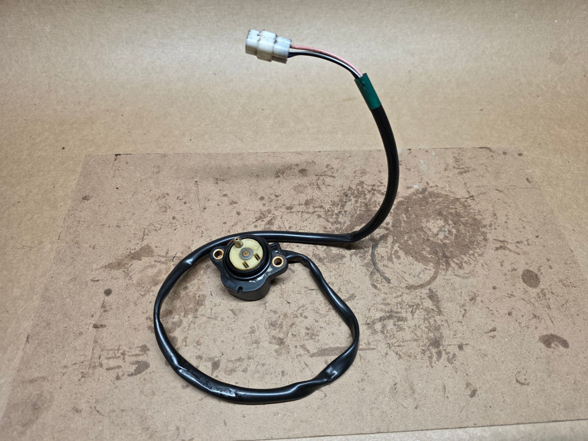 Suzuki GSX-S 750 2015-2022 Gear position switch 37730-08J01