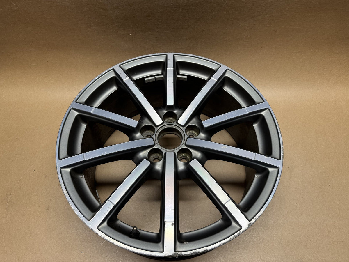 Audi A3 2012-2020 18" 10-spoke Alloy Wheel 8V0601025AR