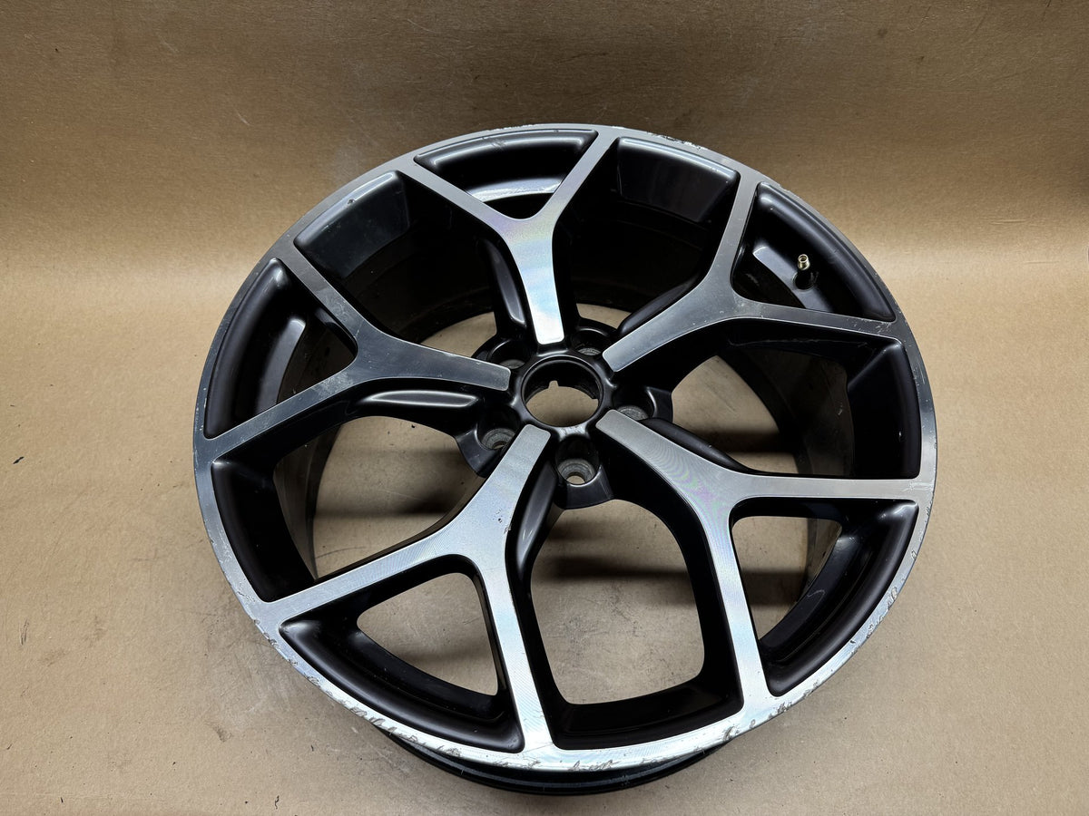 Alfa Romeo Giulia 2016-2026 19" 5-Y-Spoke "Petal" design Alloy Wheel 156131449